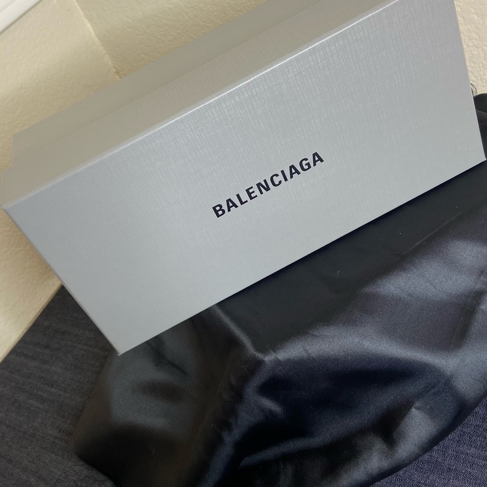 Balenciaga Slides-MEN-9M/42 - Picture 11 of 11